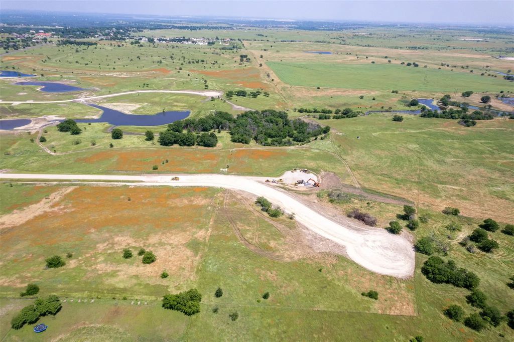 320 Torreon Drive, Fort Worth