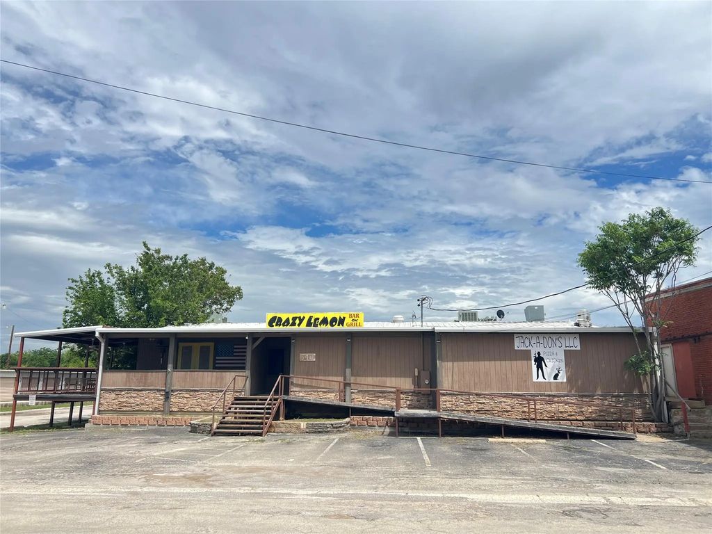 540 Pecan Street, Brownwood