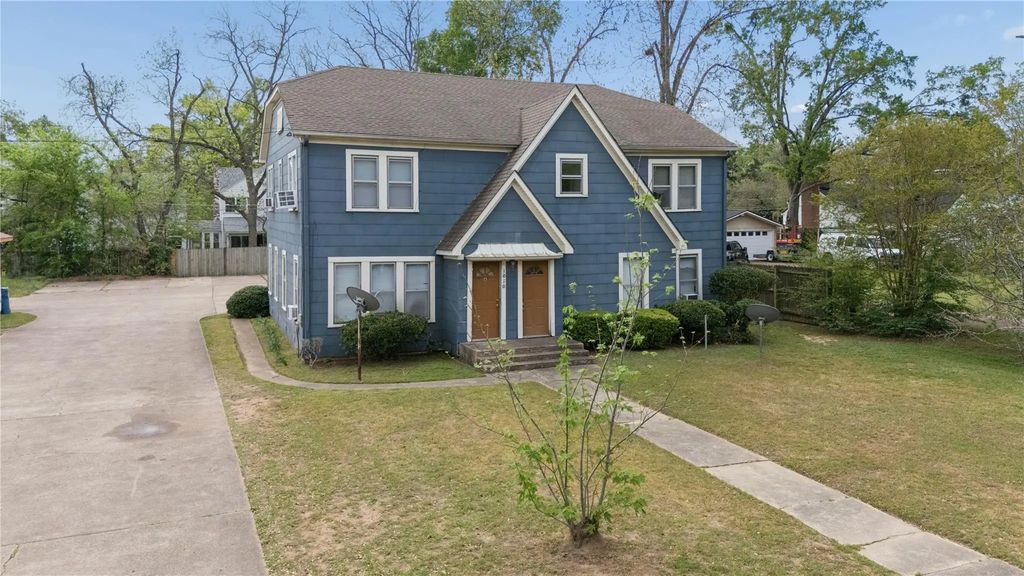 1010 Maple Street, Kilgore