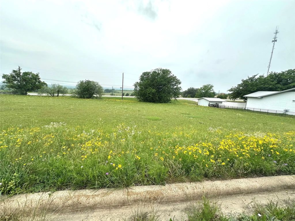 1205 Haven Drive, Comanche