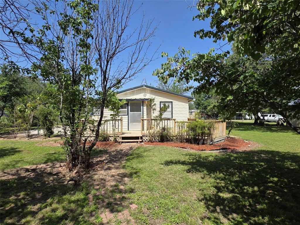 8082 County Road 604, Lake Brownwood
