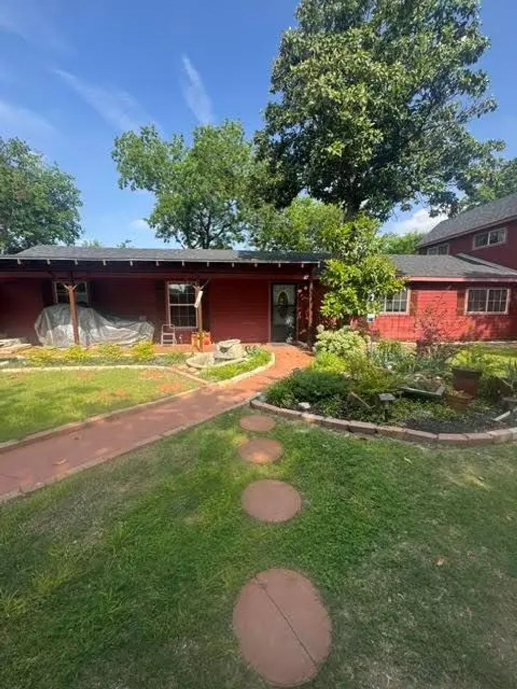 9619 Santa Monica Drive, Fort Worth