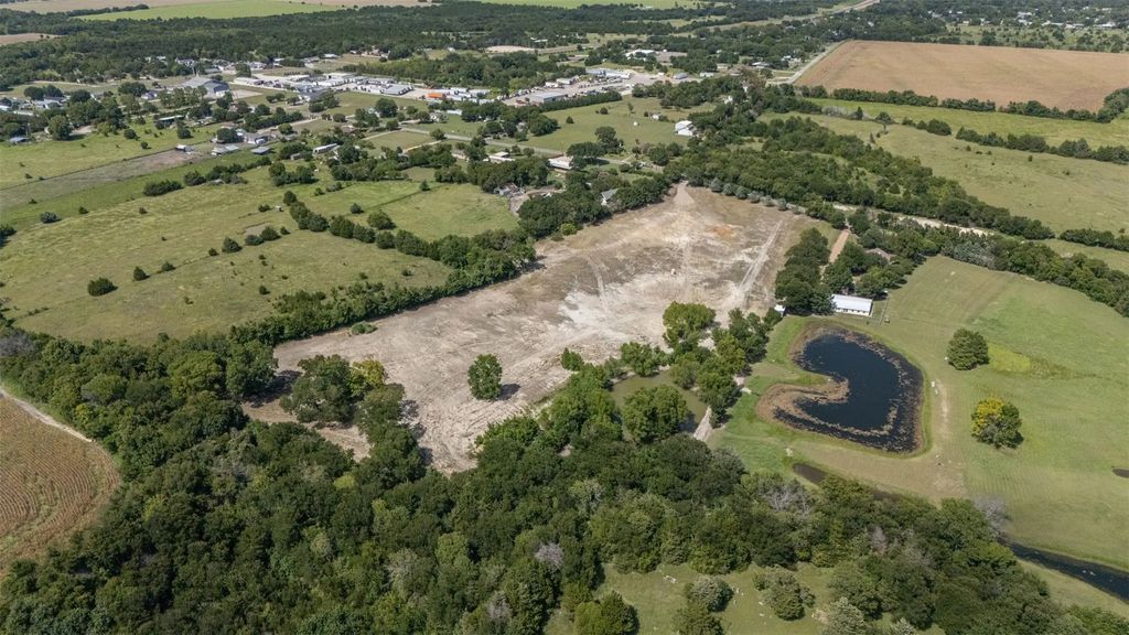 1065 Bluff Springs Road, Ferris