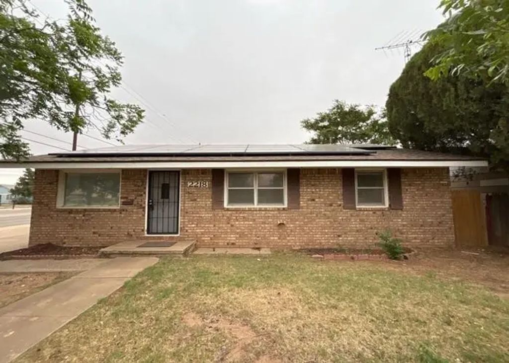2218 Joliet Street, Plainview