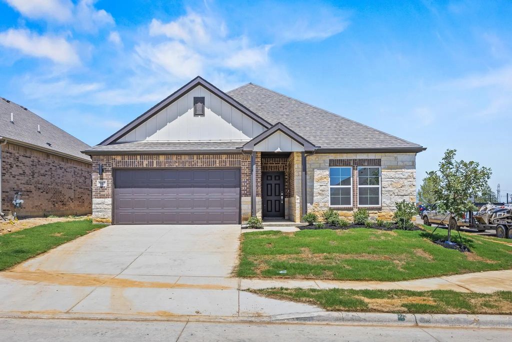 917 Ironwood Drive, Alvarado