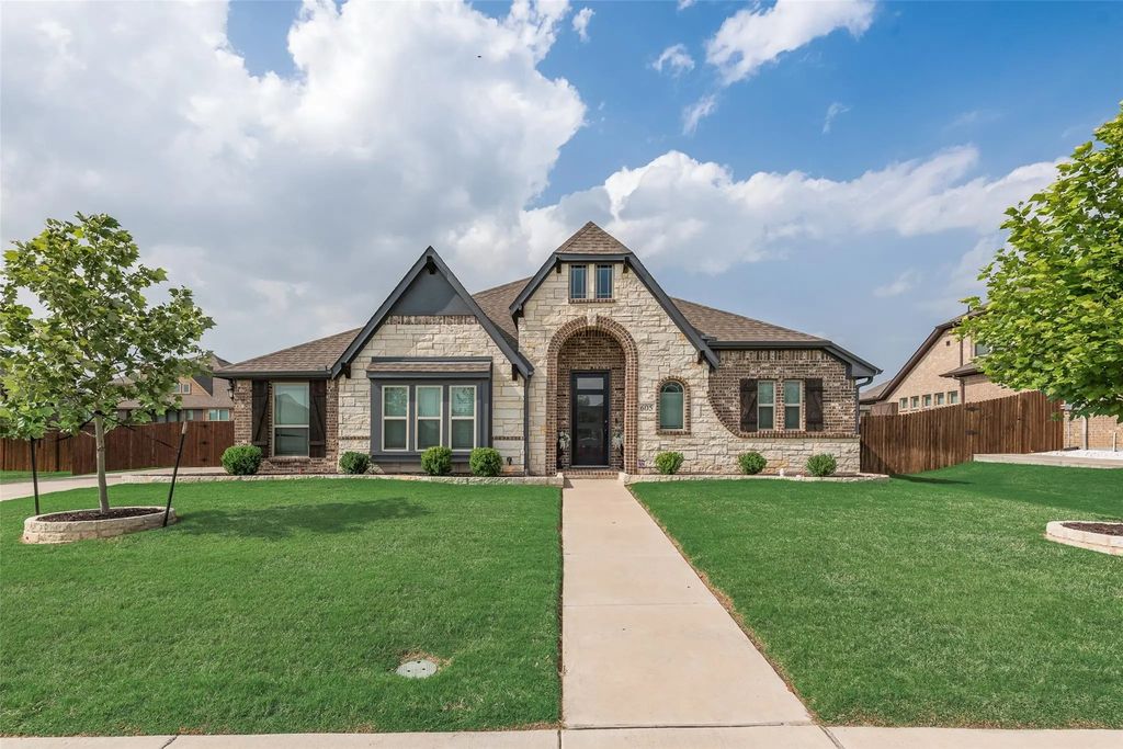 605 Dusty Glen Trail, Midlothian