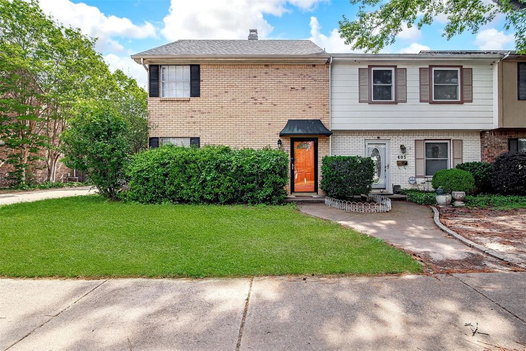 601 St Charles Drive, Arlington