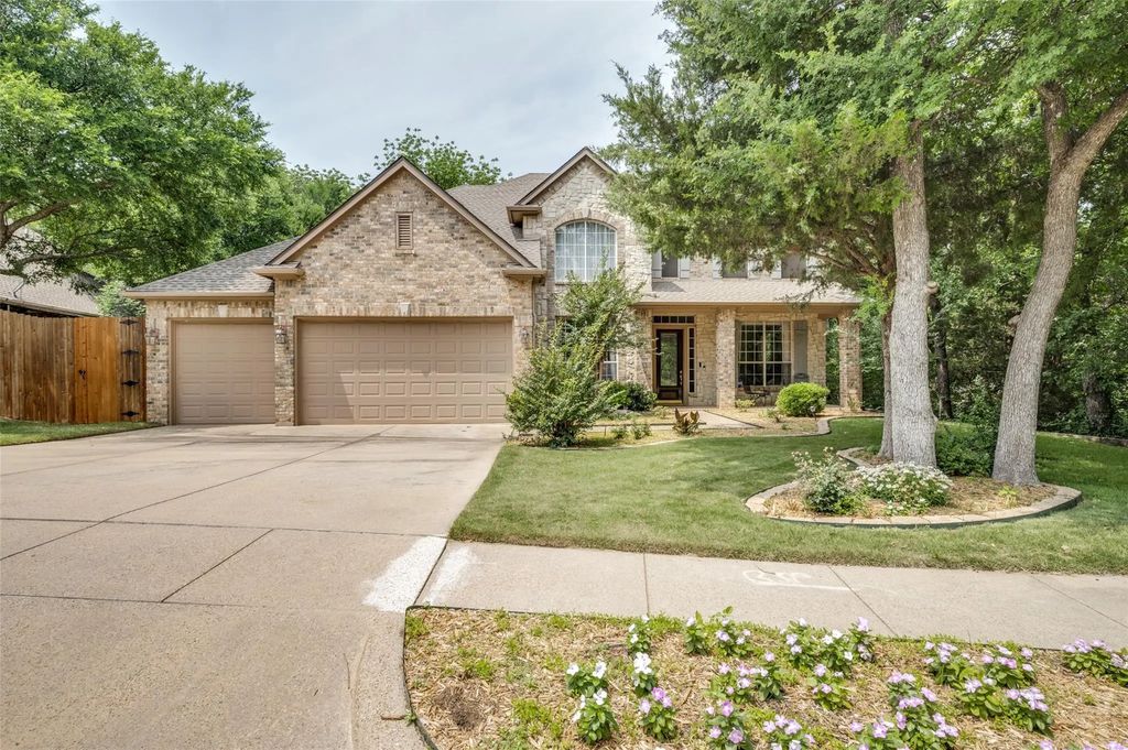 111 Red Bluff Drive, Hickory Creek