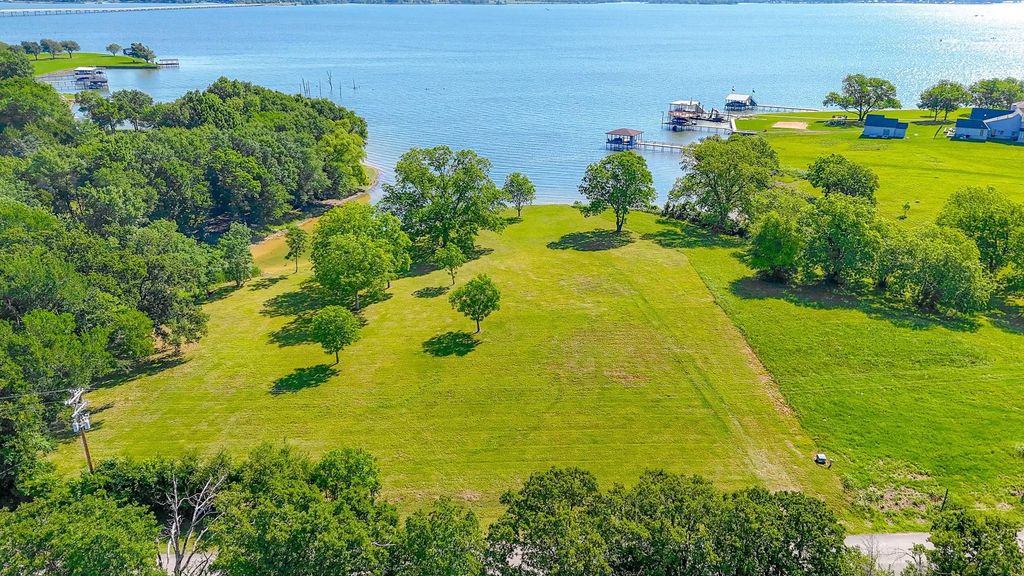 Lot 2-r Moonlight Point, Corsicana