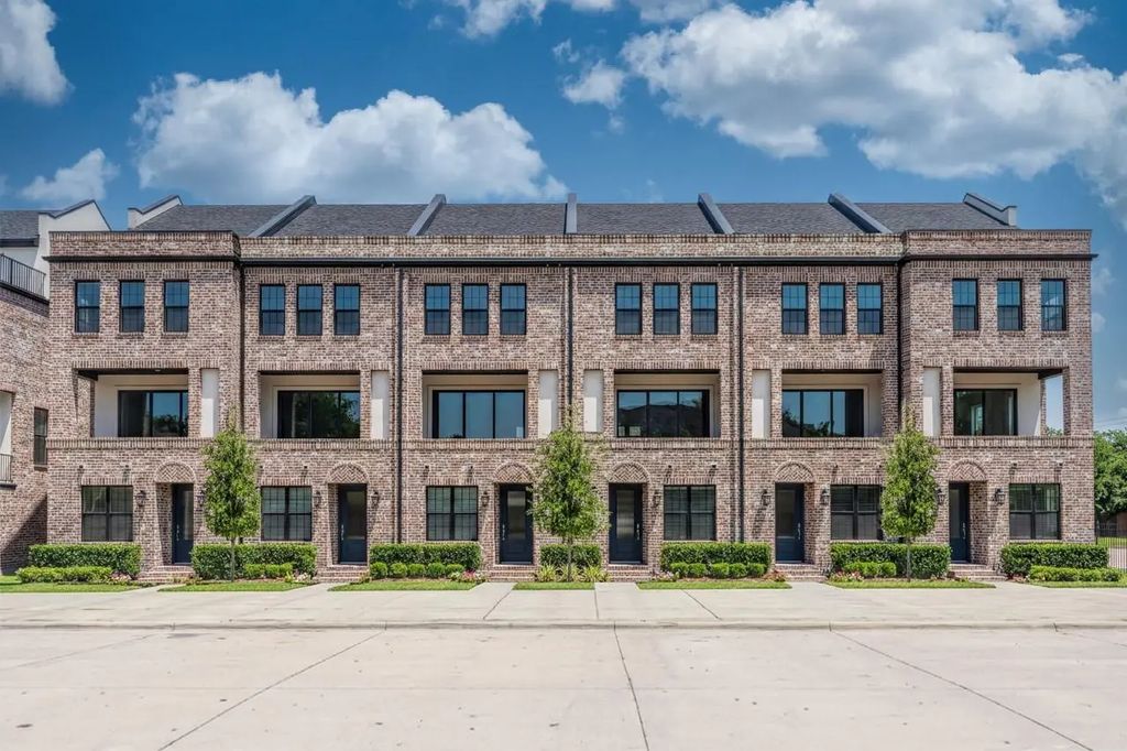 2401 Canton Street 1005, Dallas