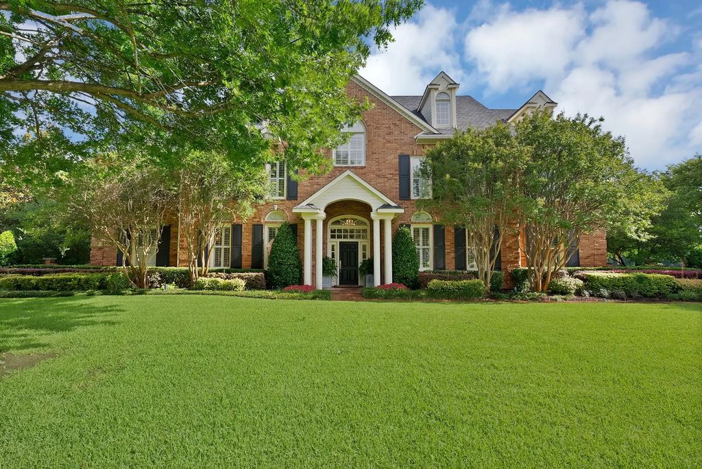3109 Shadow Drive W, Arlington
