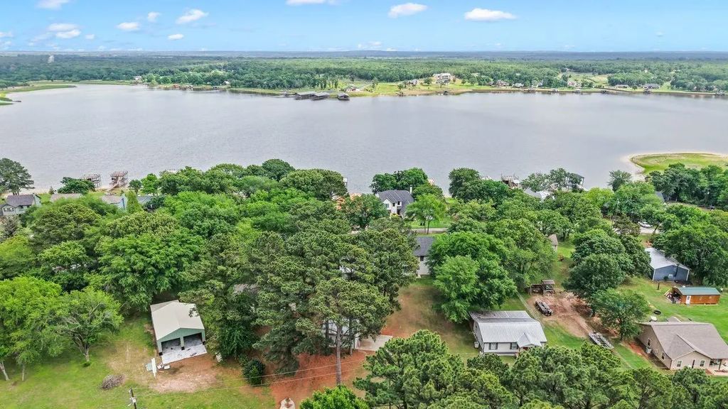 13663 Park Harbor, Eustace