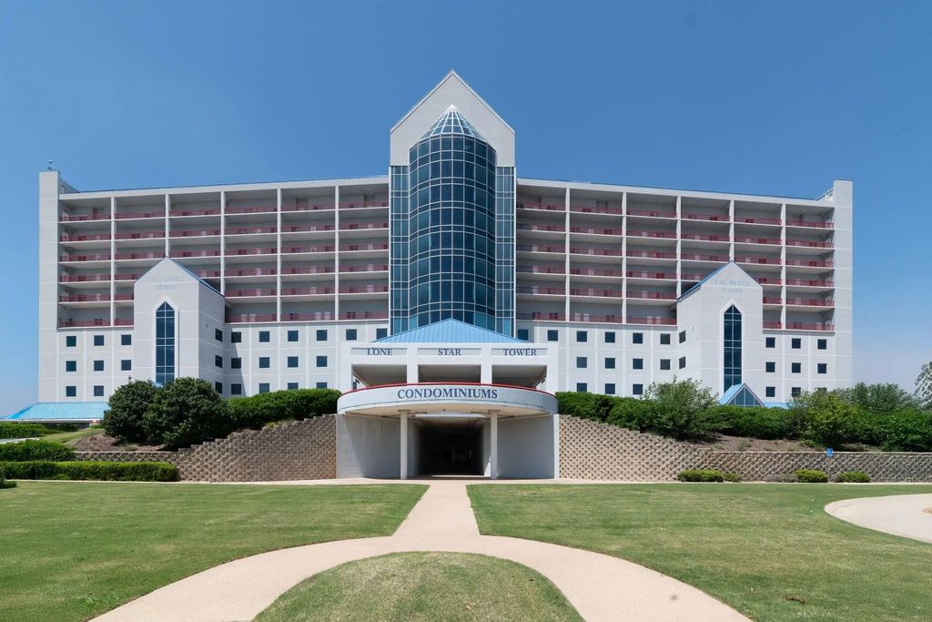 3575 Lone Star Circle 504-505, Fort Worth