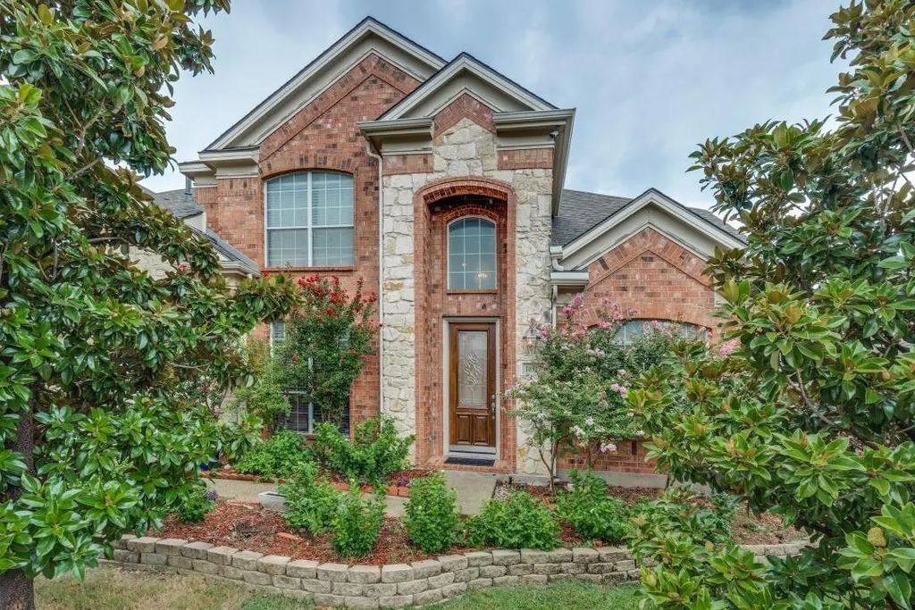 10327 Offshore Drive, Irving