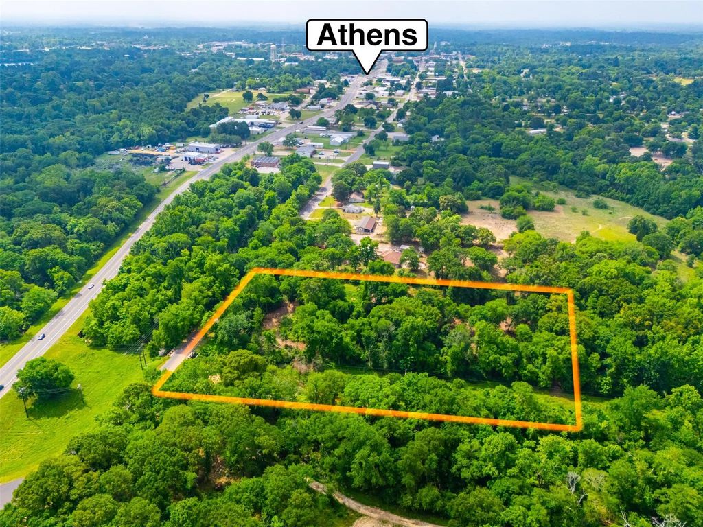 855 N Prairieville Street, Athens