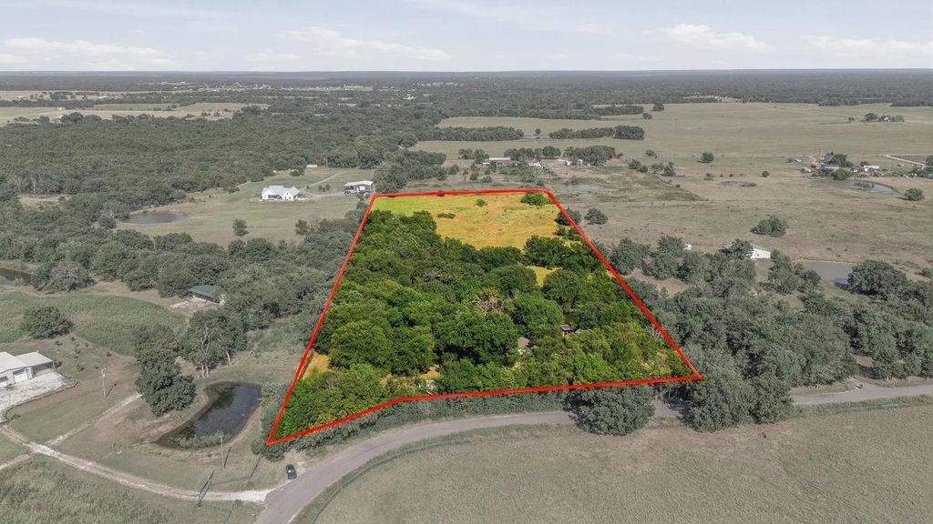 2869 Ranch Road, Whitesboro