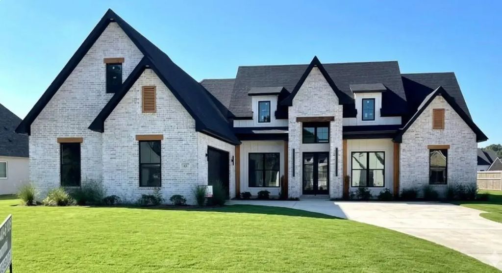42 Turtle Creek Drive, Benton