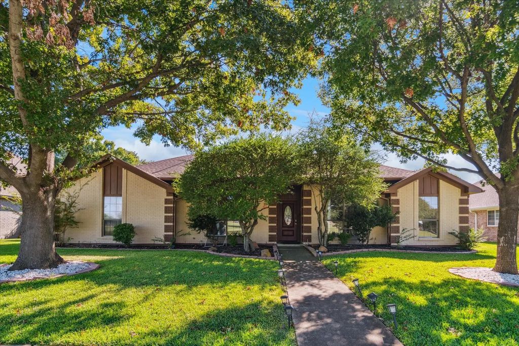 4436 Emerson Drive, Plano