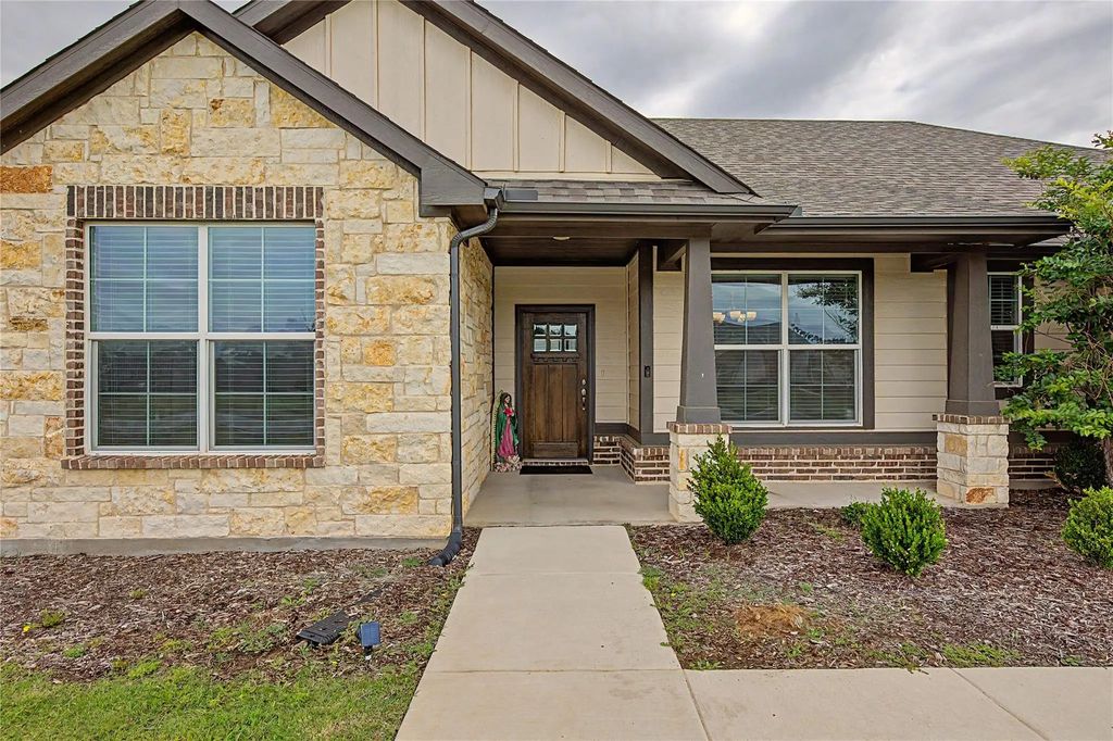 185 Chester Road, Springtown