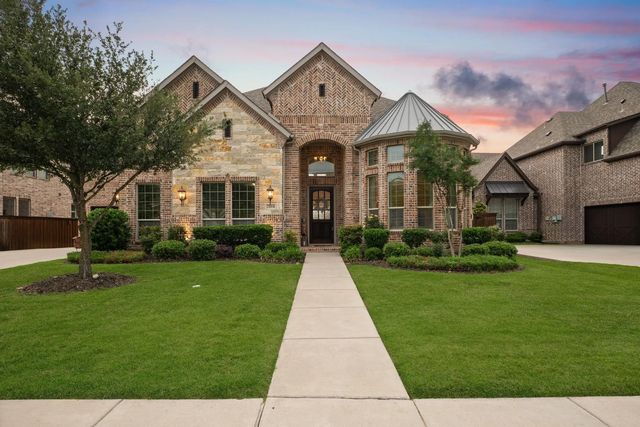 2804 Seabiscuit Road, Celina