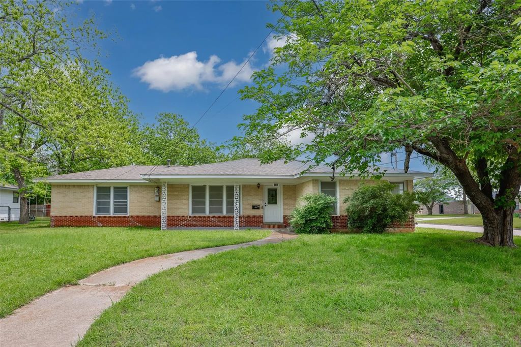 1102 Fair Avenue, Gainesville