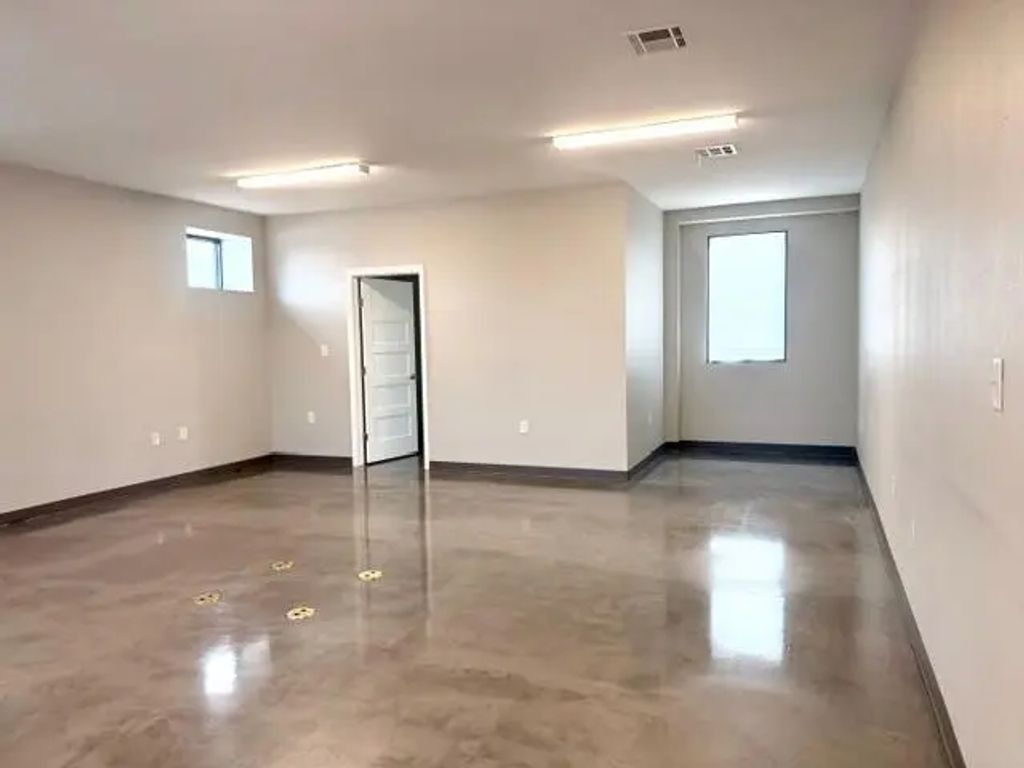 124 S Hastings Street 200, Irving