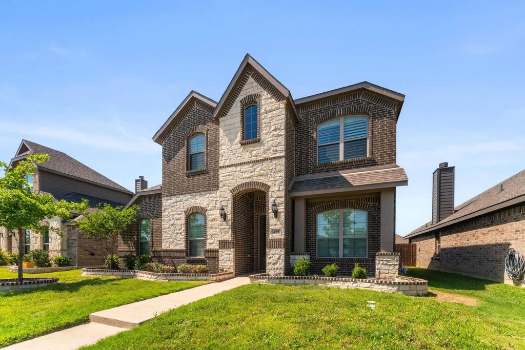 499 Washington Avenue, Waxahachie