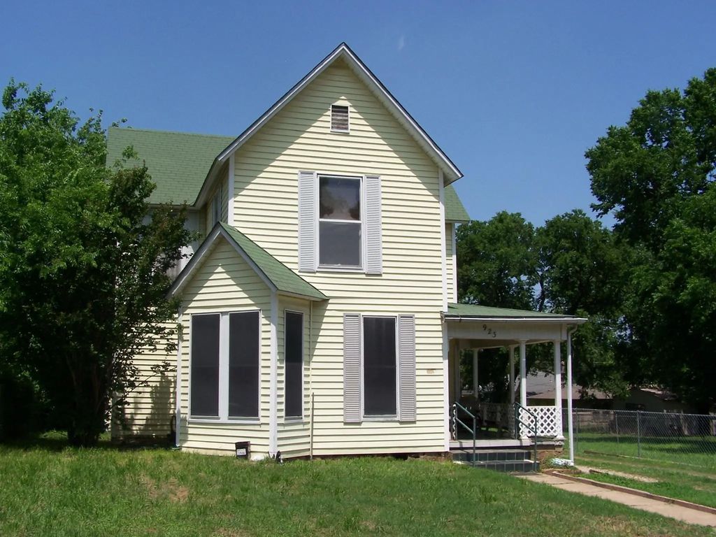 923 Nelson Street, Denison