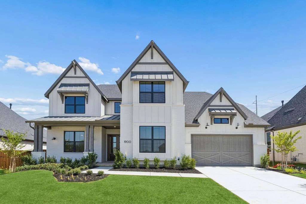 1900 Golden Gate Way, Celina