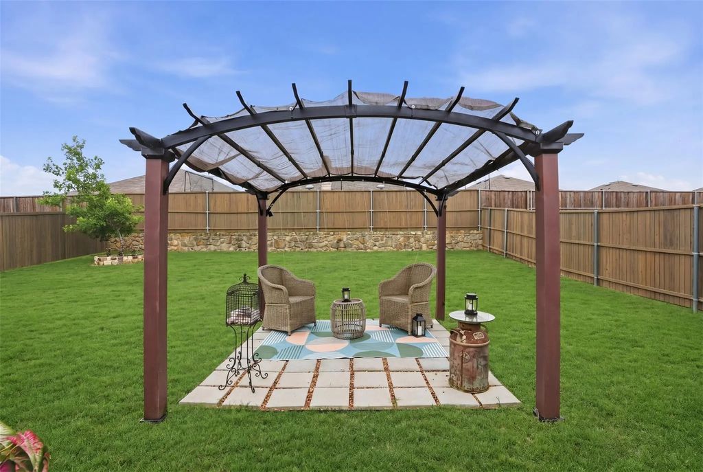 1628 Trace Drive, Aubrey
