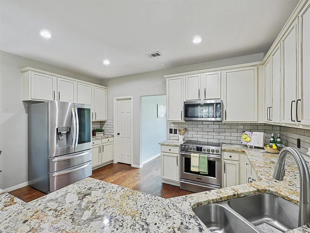 5004 Rain Forest Drive, McKinney