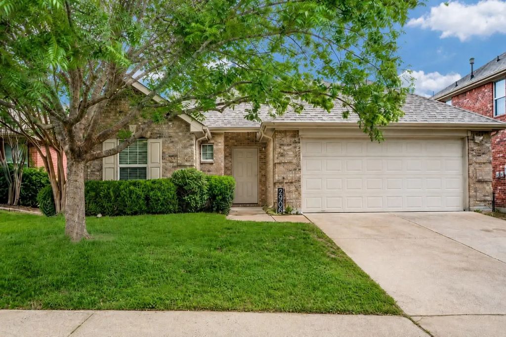2906 Holly Lane, Wylie