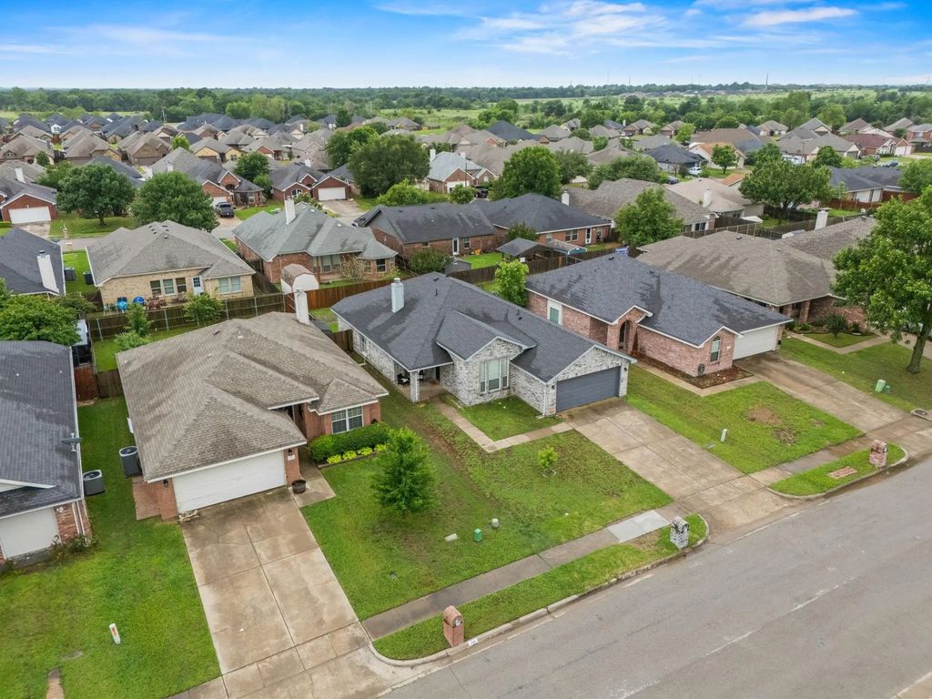 119 Lipan Street, Greenville