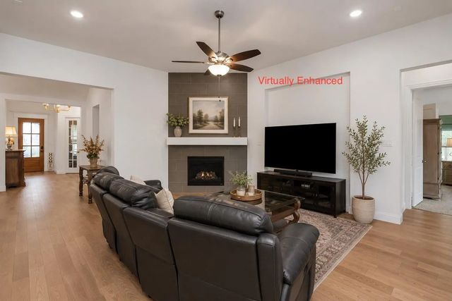6940 Basket Flower Road, Flower Mound