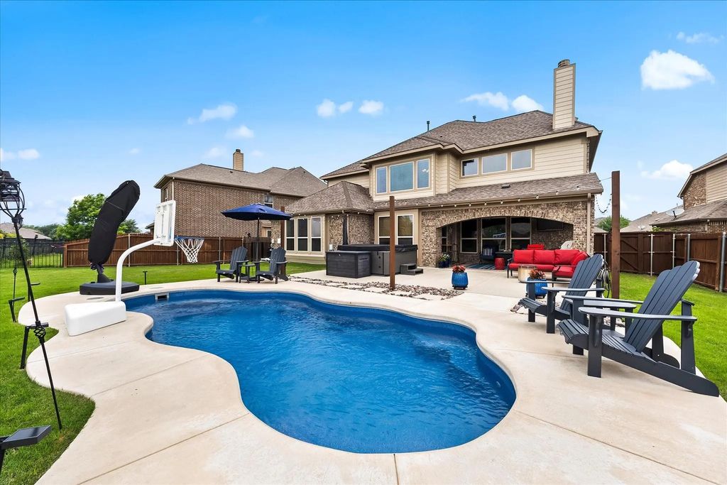 1056 Knoxbridge Road, Forney