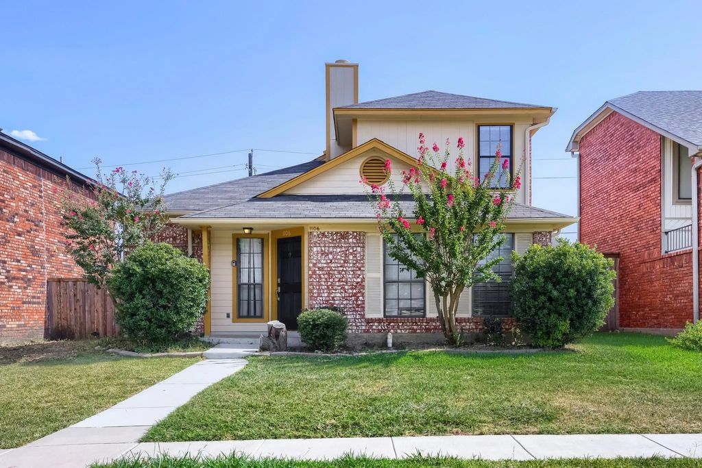 1106 Alameda Drive, Carrollton