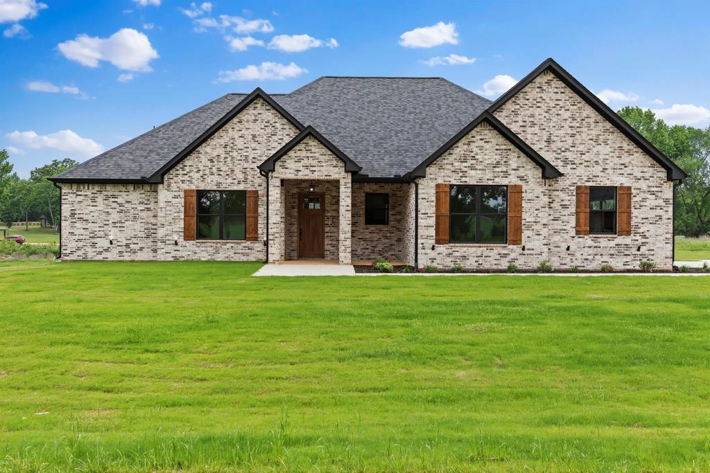 13835 Luka Lane, Tyler