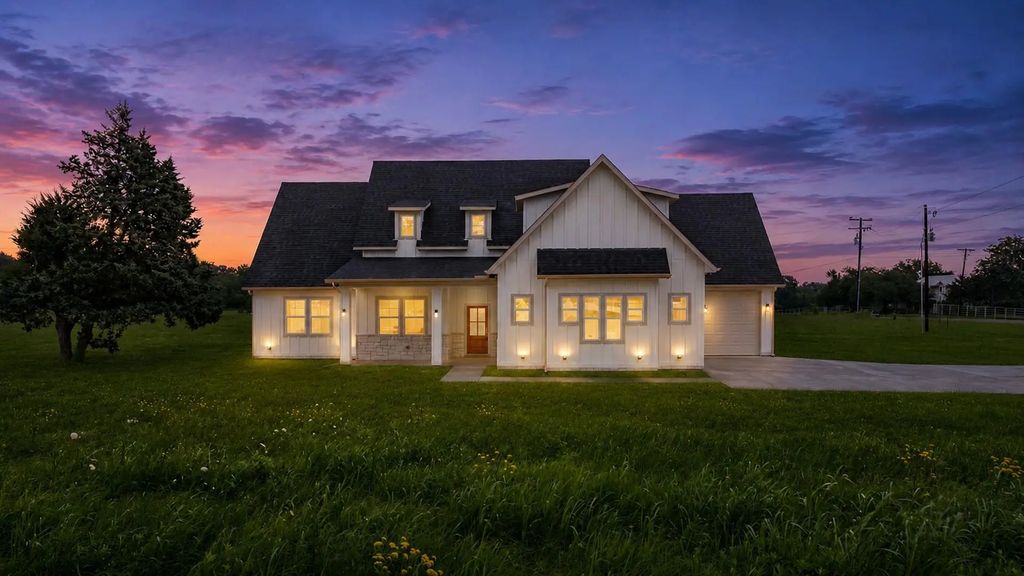 1509 Fm 1737, Greenville