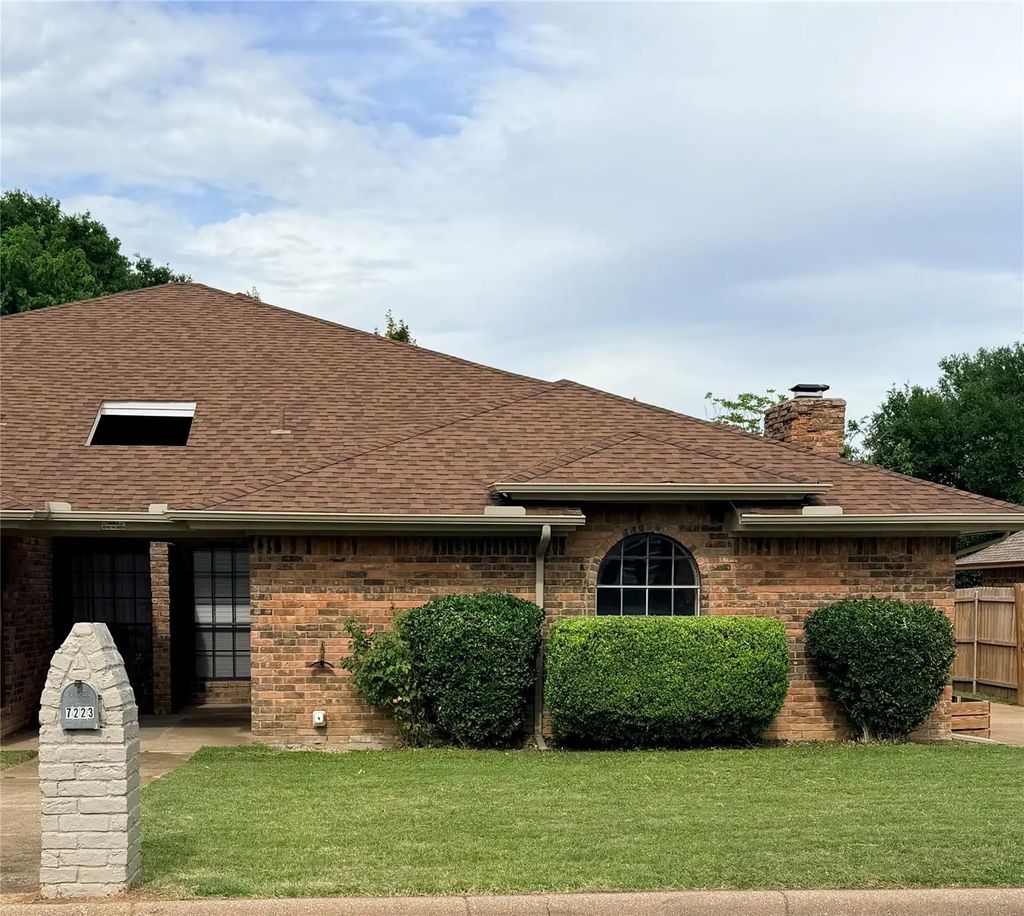 7223 Fuller Circle, Fort Worth