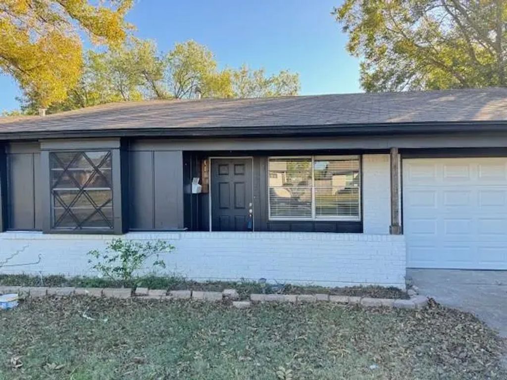 416 W Grubb Drive, Mesquite