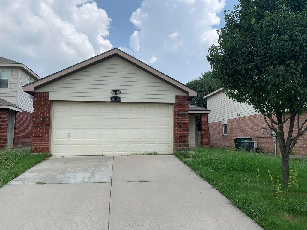 4854 Waterford Drive, Fort Worth