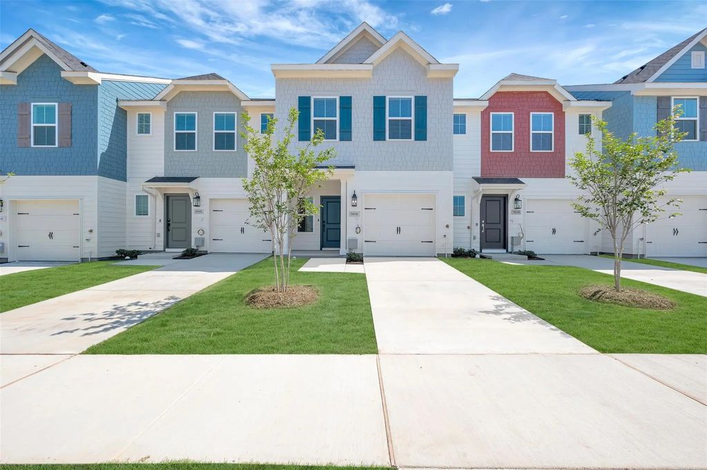9404 Mill Street C, Providence Village