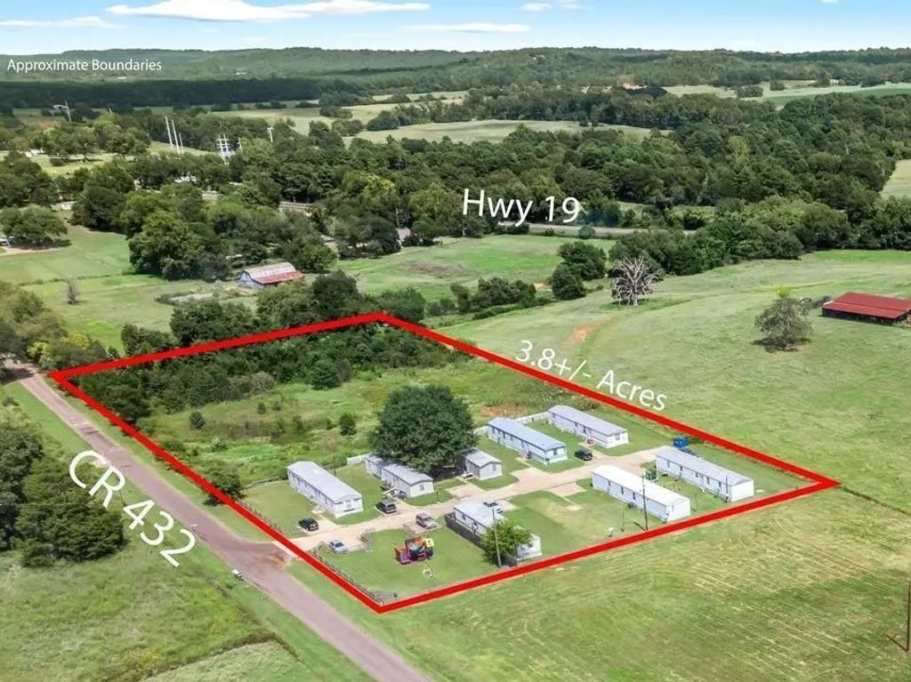 491 An County Road 432, Palestine