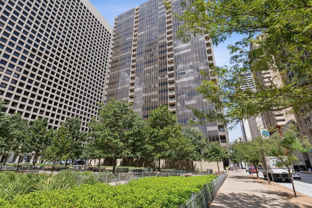 1200 Main Street 2302, Dallas