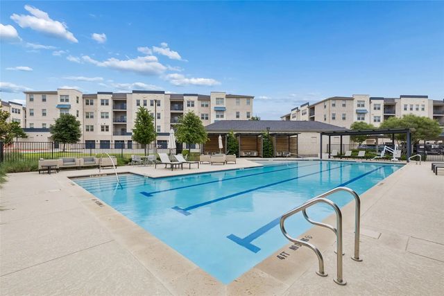 651 N Watters Road 7204, Allen