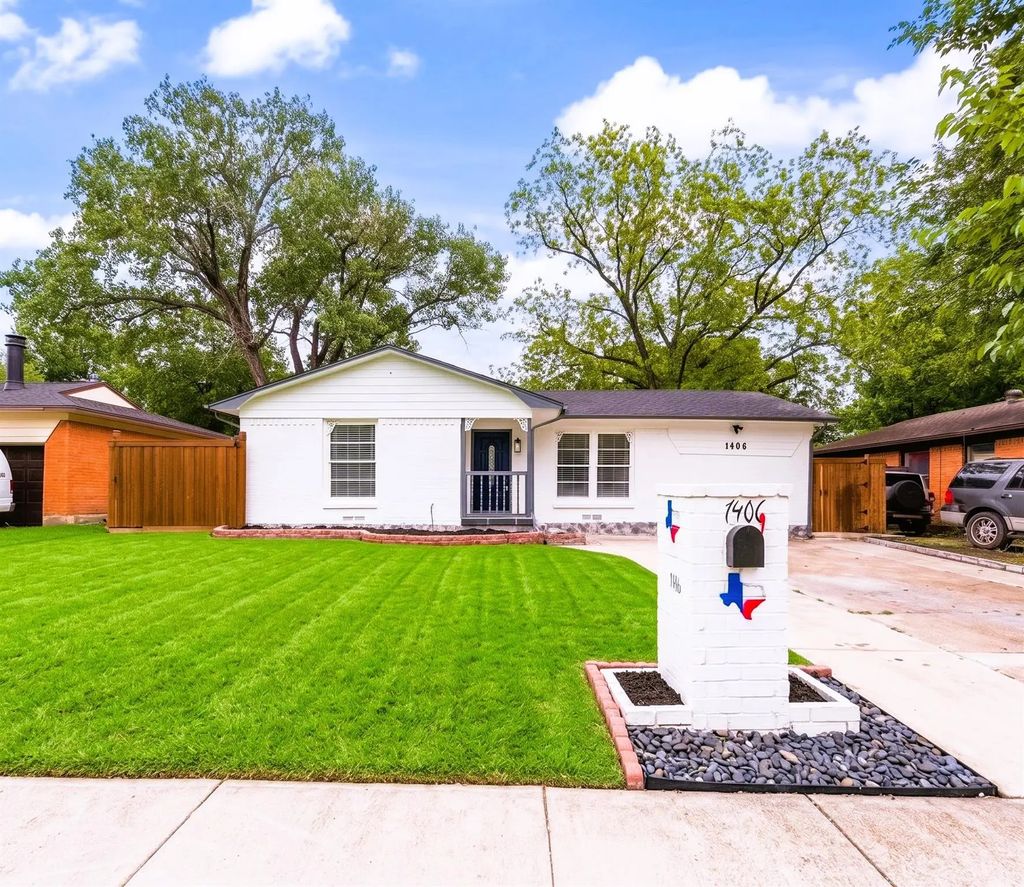 1406 Highland Street, Mesquite