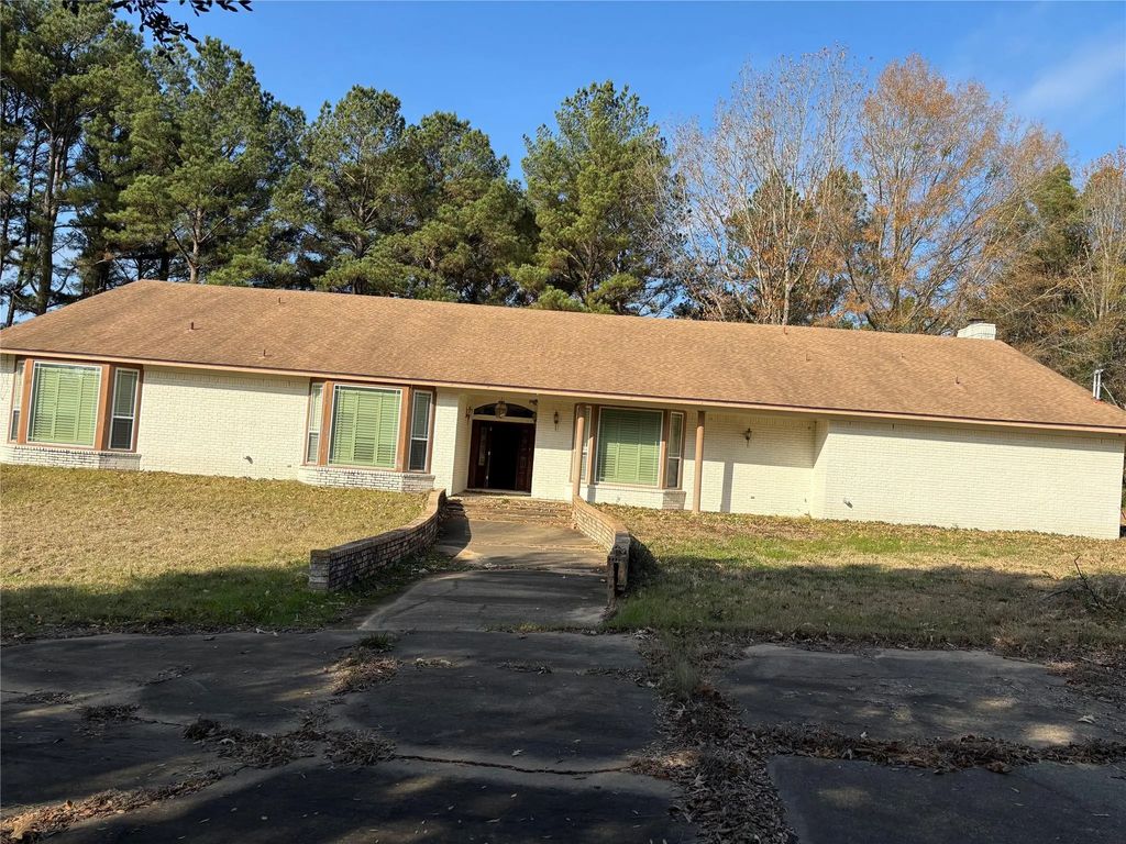 3726 County Road 4284, Simms