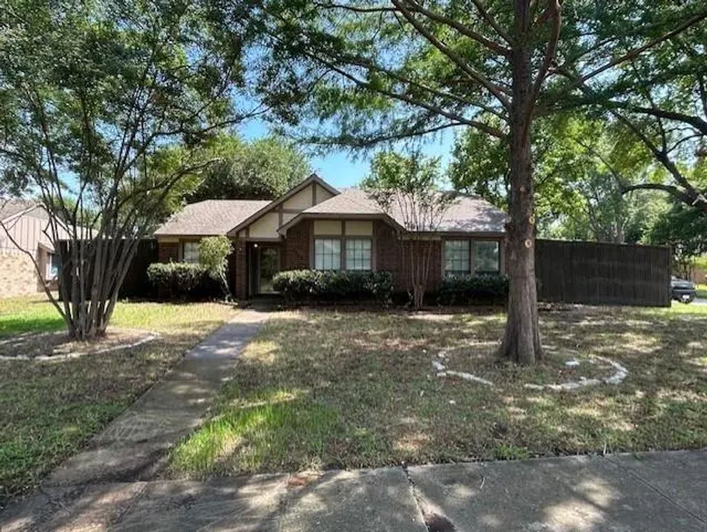 1200 Wyndham Drive, Wylie