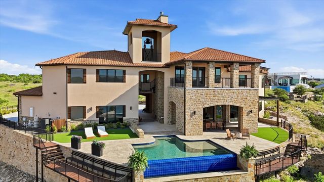 7085 W Hells Gate Drive, Possum Kingdom Lake