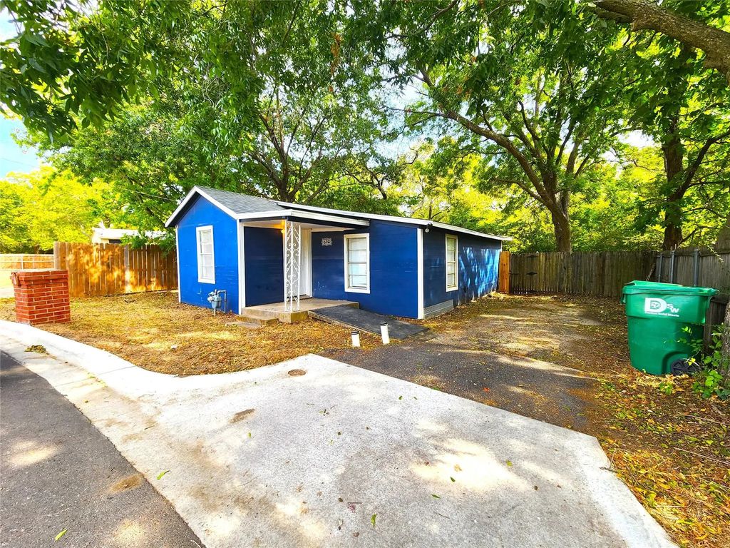 620 Uland Street, Denton